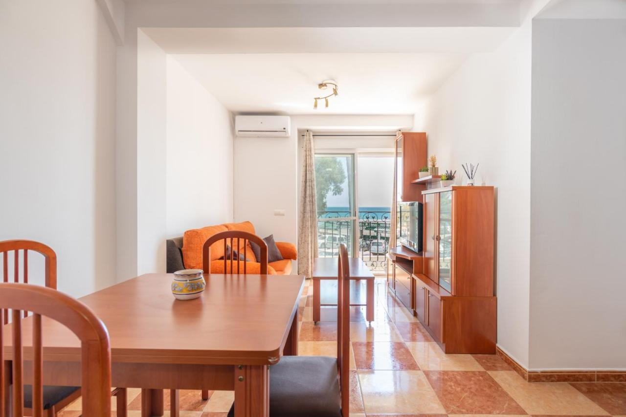 Renthas Pedregalejo Beach Apartments 马拉加 外观 照片