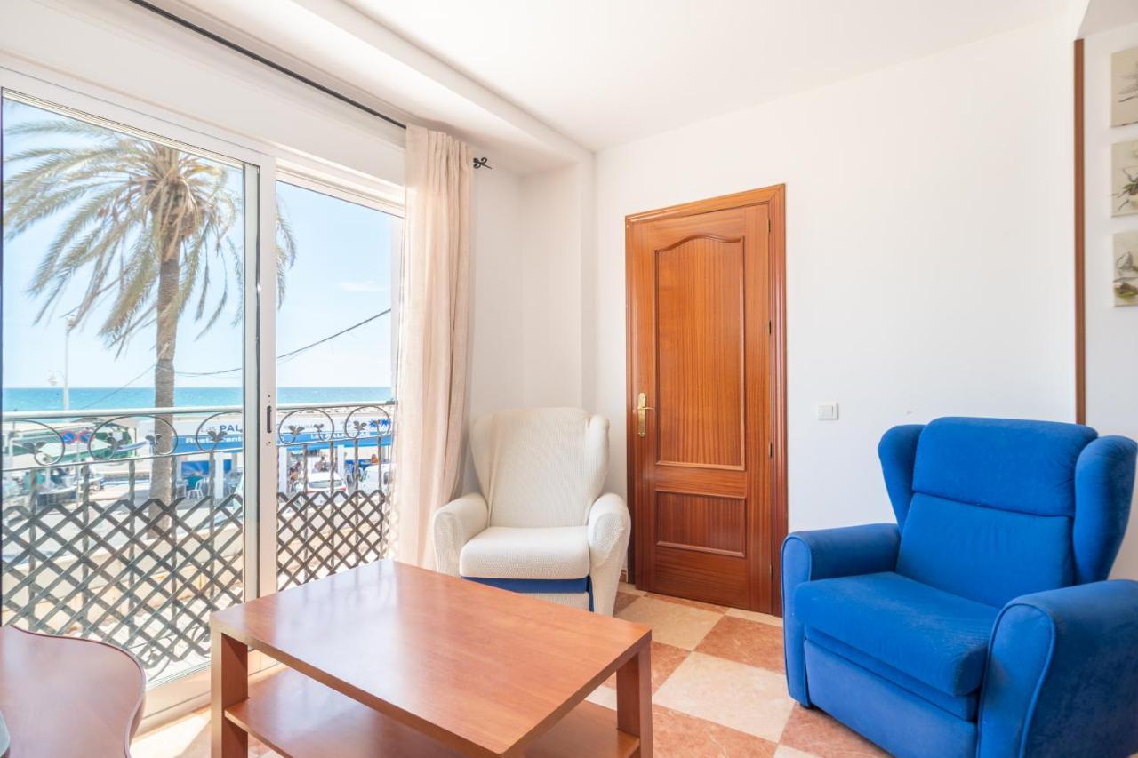 Renthas Pedregalejo Beach Apartments 马拉加 外观 照片