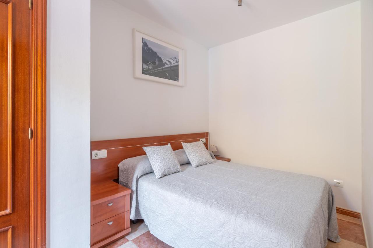 Renthas Pedregalejo Beach Apartments 马拉加 外观 照片