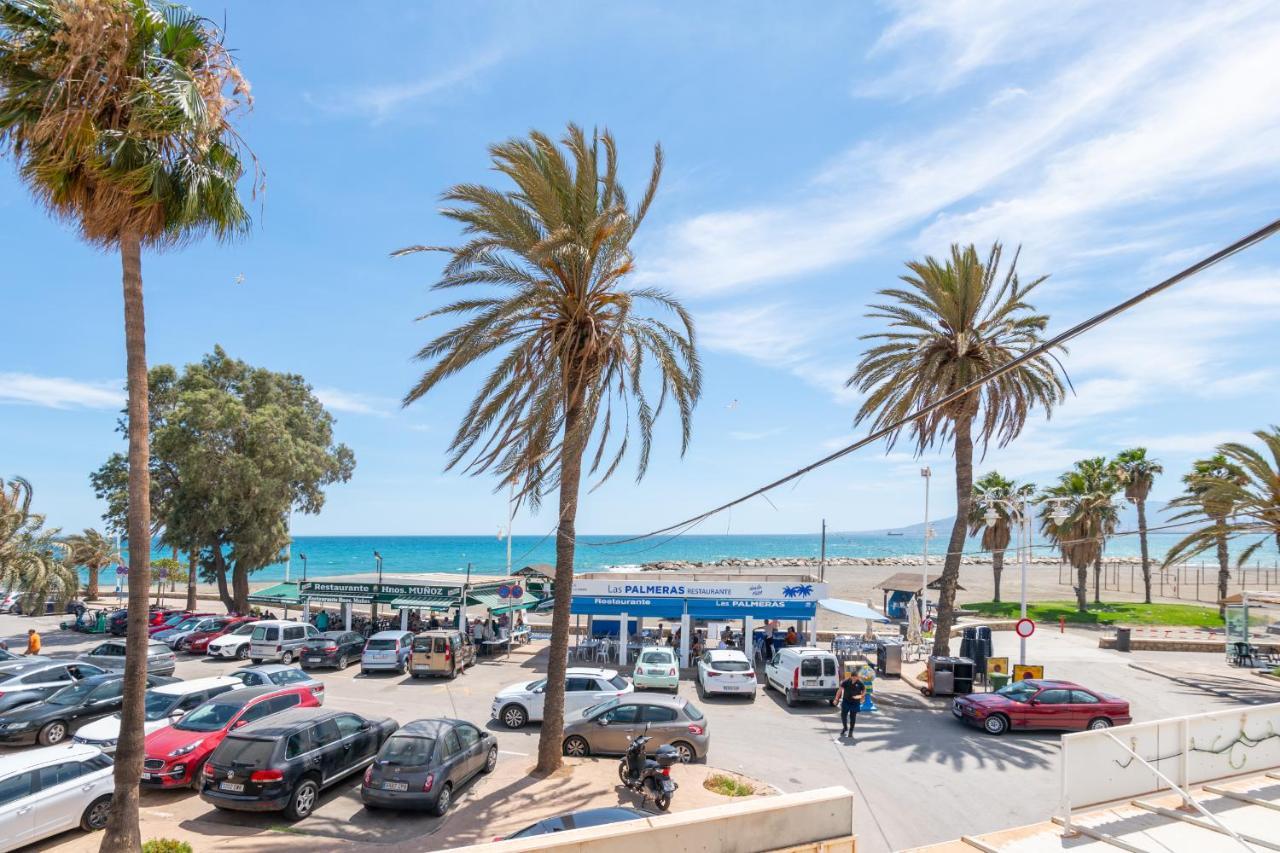 Renthas Pedregalejo Beach Apartments 马拉加 外观 照片